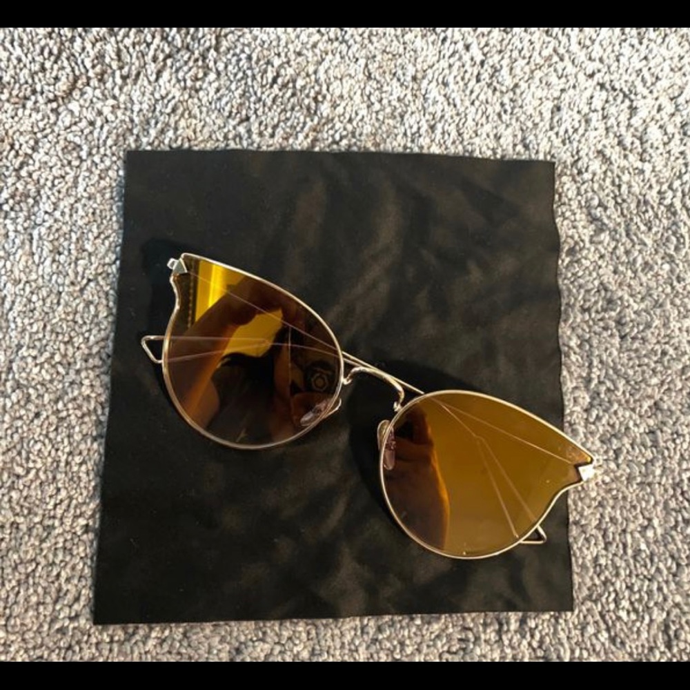 Gianni Venturi Gold Reflectors